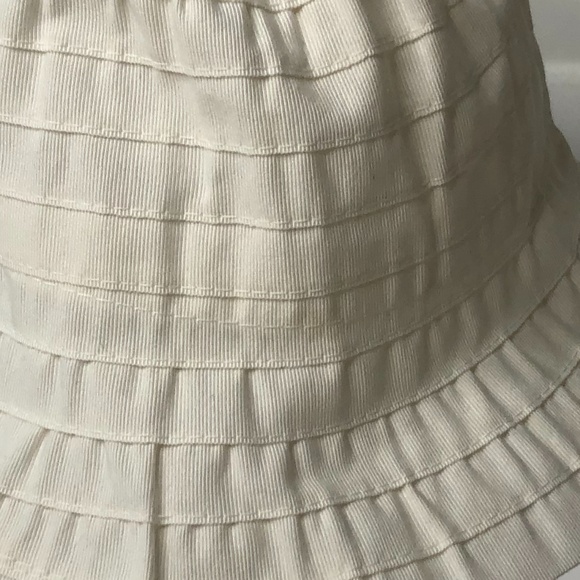 Grevi Cream Striped Cotton Blend Bucket Hat main image 6